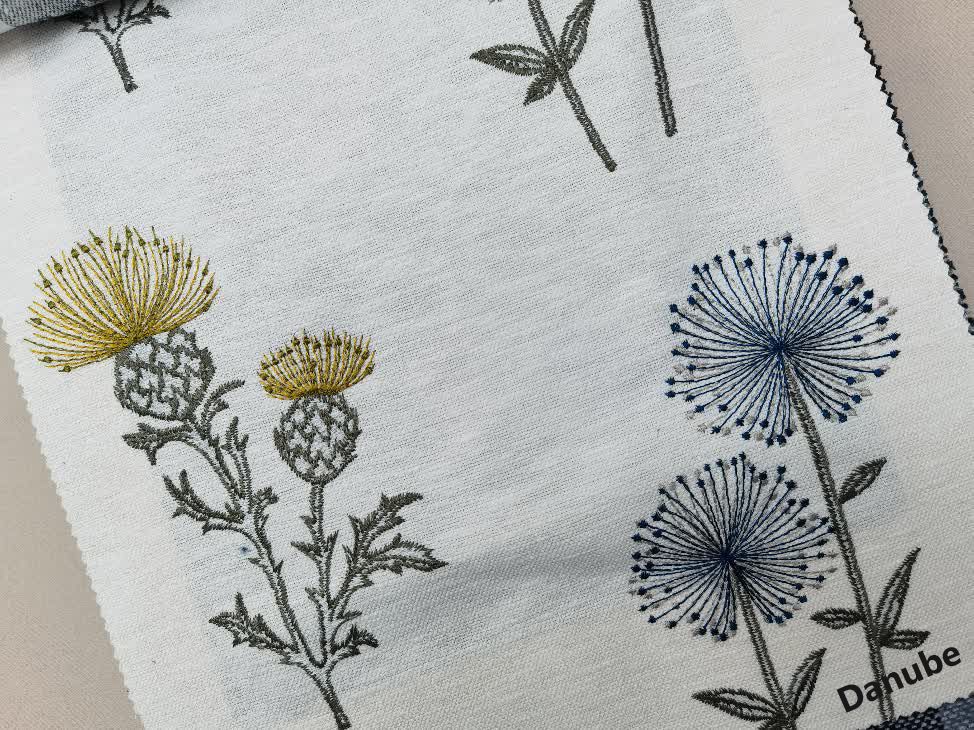 Lismore ткань Ashley Wilde designs, Цветы-Растения от магазина Ткани Мира ✅