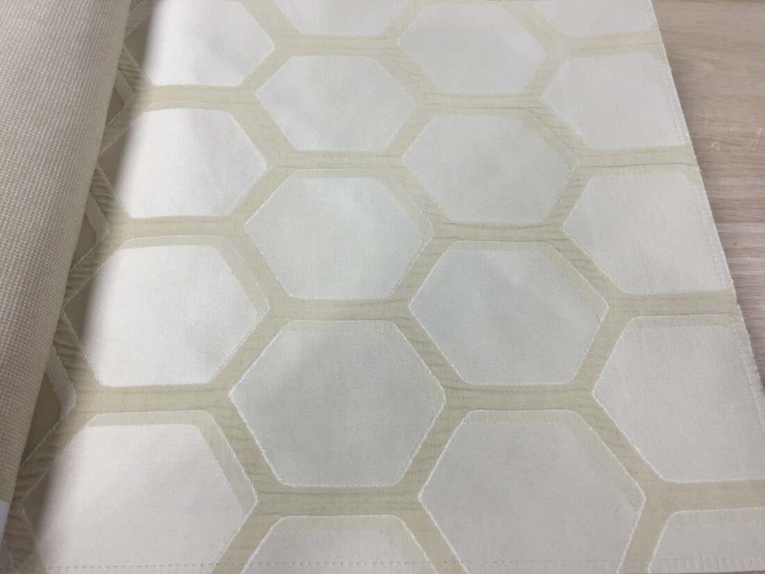 J.Air Volumetric ткань Elegancia by Daylight, Геометрия от магазина Ткани Мира ✅