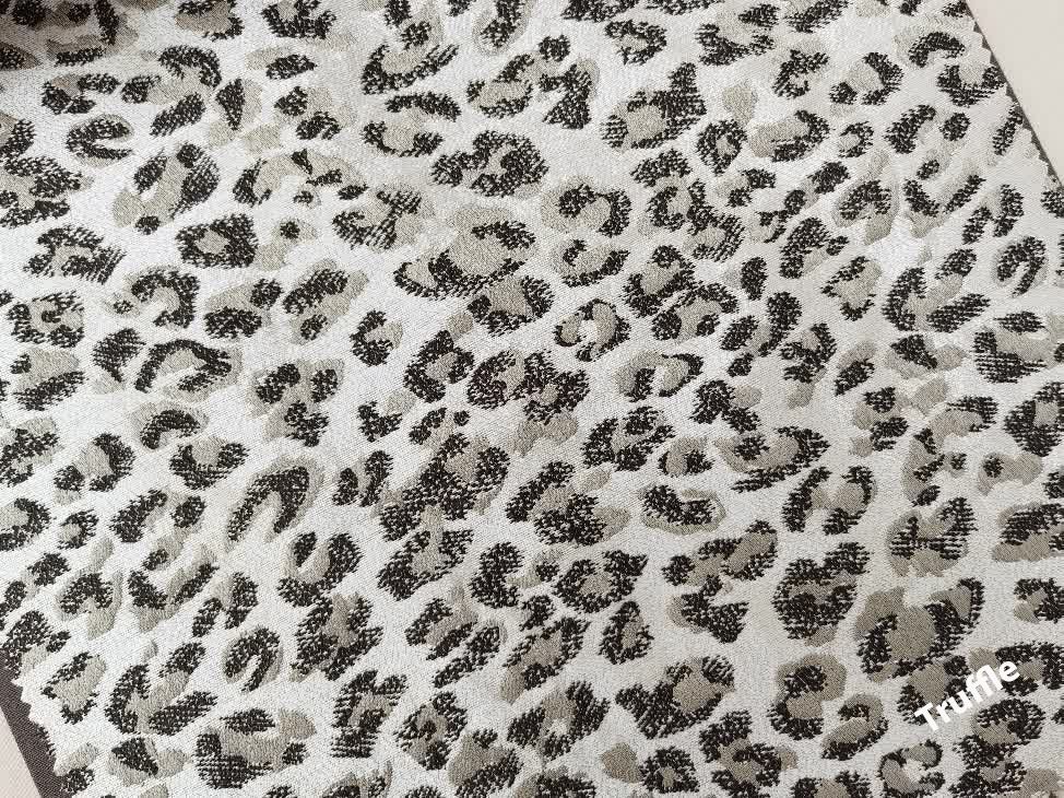 Senegal ткань Ashley Wilde designs, Животные Этнический от магазина Ткани Мира ✅