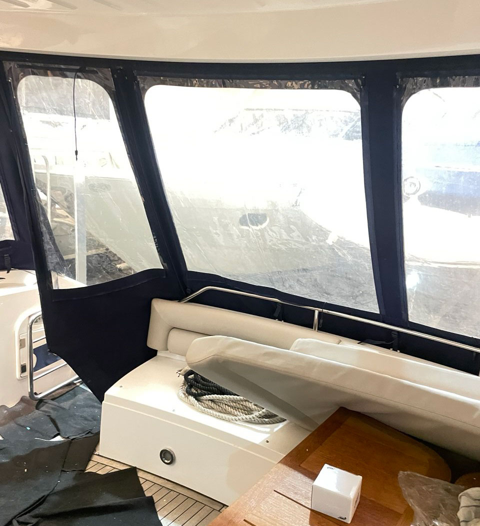 Пошив тентов для катеров и яхт | Sunbrella и Silvertex | Ткани Мира