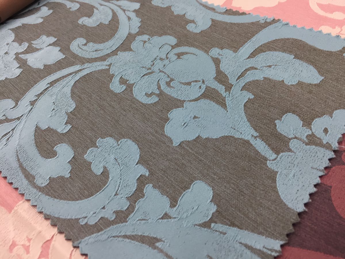 24425 ткань Perdevin, Вензель-Завитки от магазина Ткани Мира ✅