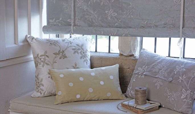 Westbury Silk Circles 31536 ткань James Hare, Горошек от магазина Ткани Мира ✅