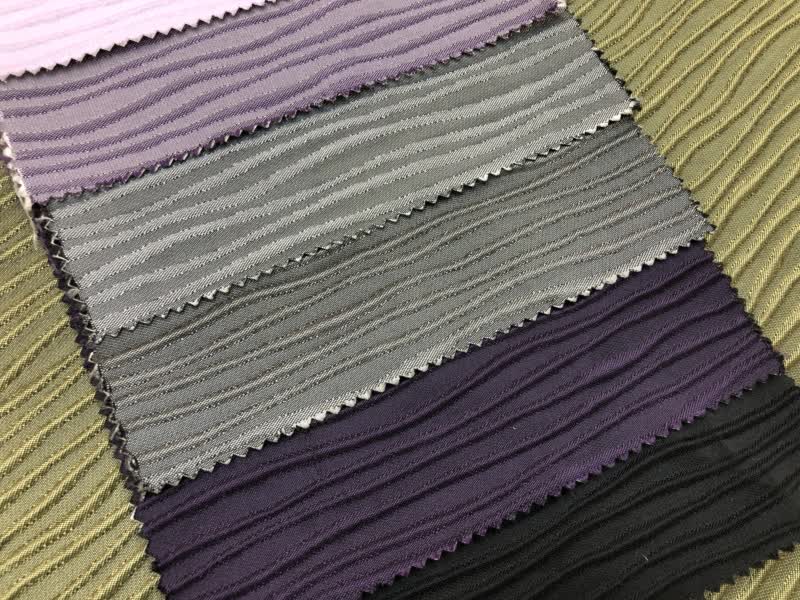 Pegaso B ткань Bright, Волны-Зигзаги от магазина Ткани Мира ✅