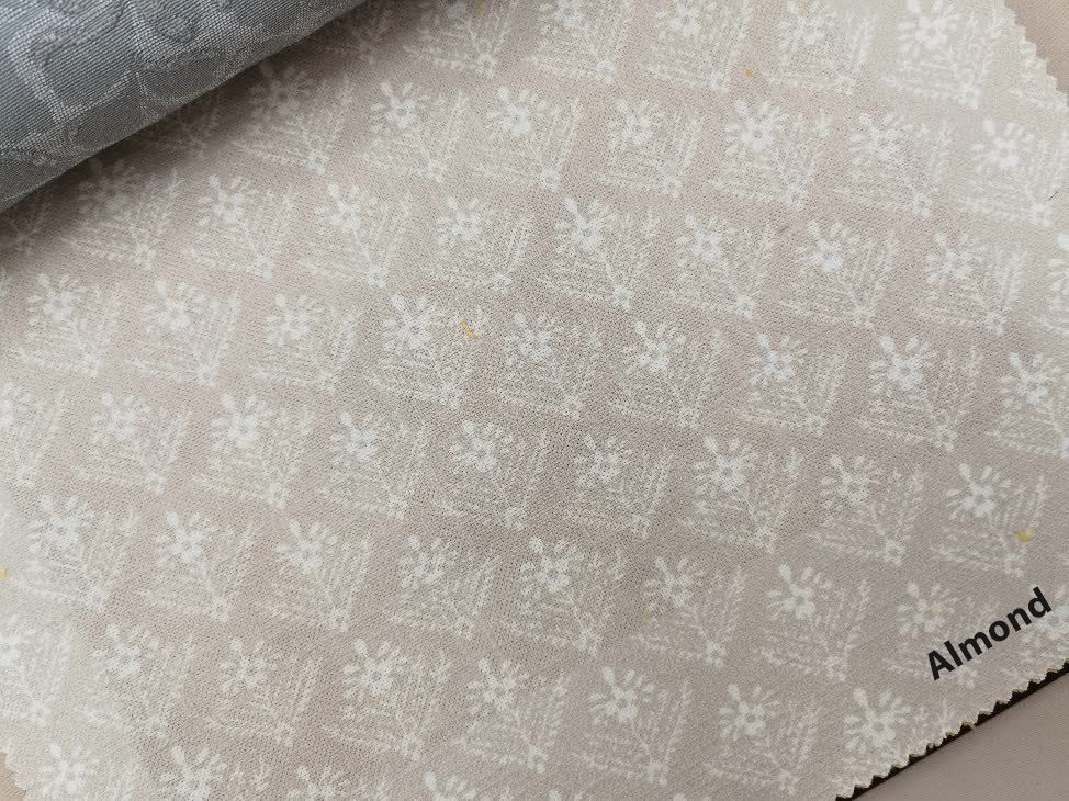 Lady Fern ткань Laura Ashley, Цветы-Растения Решетка от магазина Ткани Мира ✅