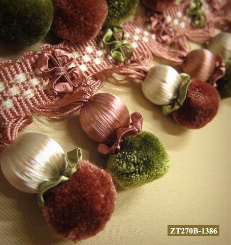 картинка ZT270B-1270 Holiday тесьма от магазина Ткани Мира