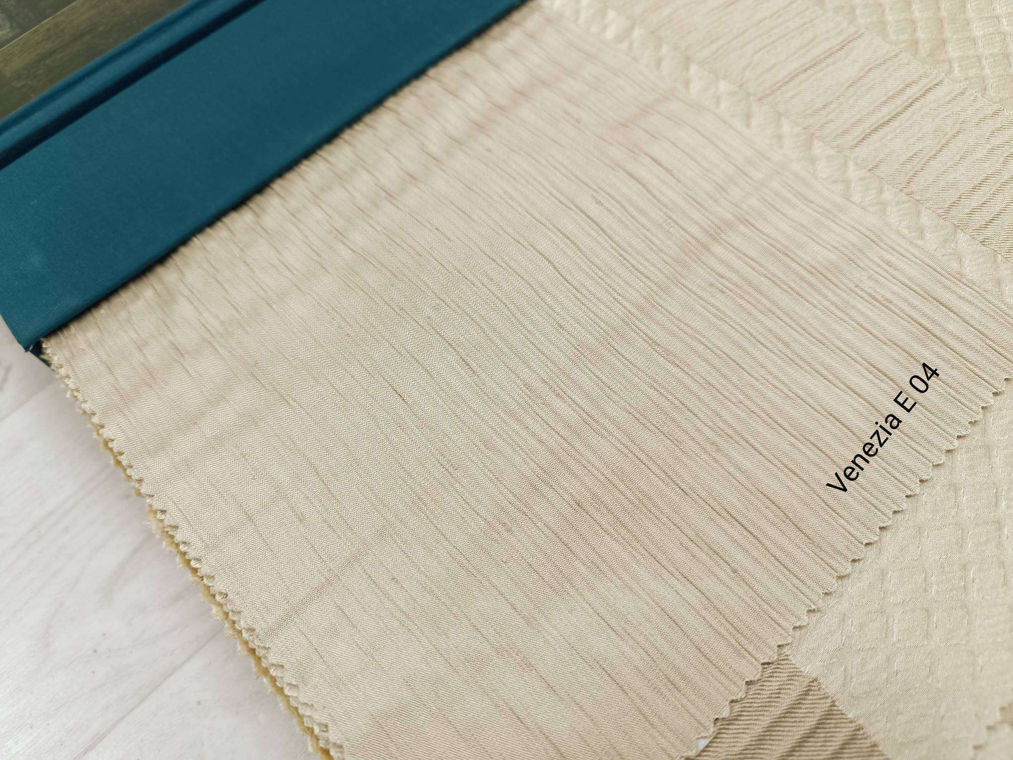 VENEZIA ткань Vip Dekor, Полоска от магазина Ткани Мира ✅