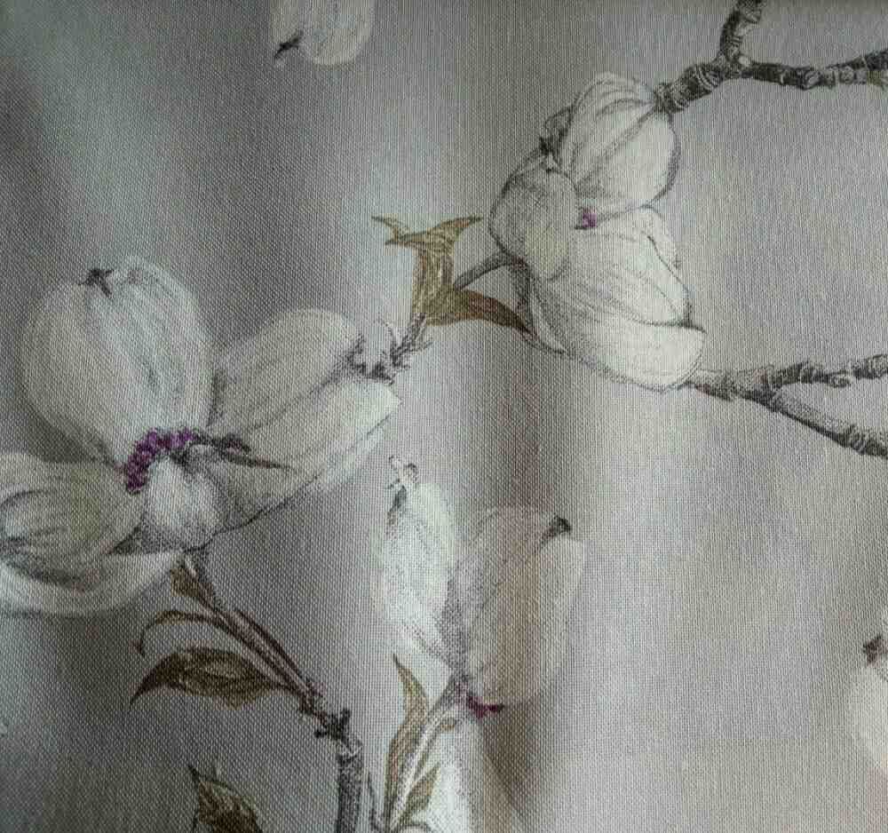 Acertado Izumi ткань O'Interior Studio, Цветы-Растения от магазина Ткани Мира ✅