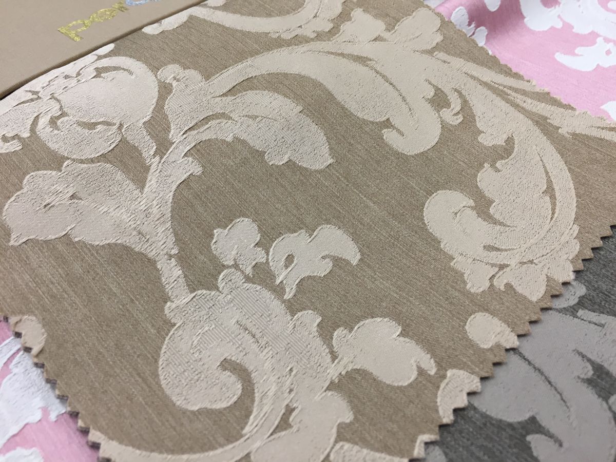 24425 ткань Perdevin, Вензель-Завитки от магазина Ткани Мира ✅