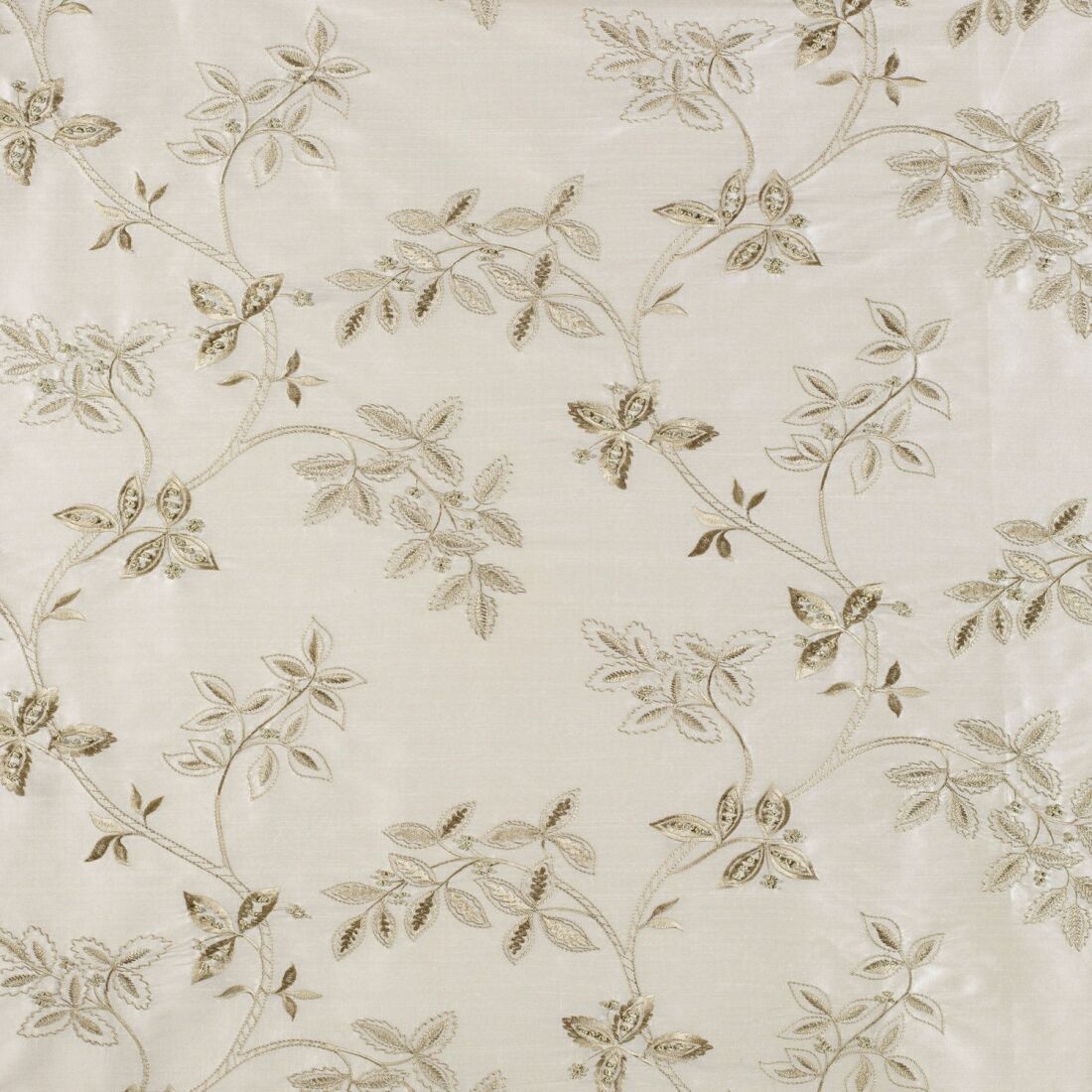 Westbury Silks Trailing Tree Silk 31535 ткань James Hare, Цветы-Растения от магазина Ткани Мира ✅