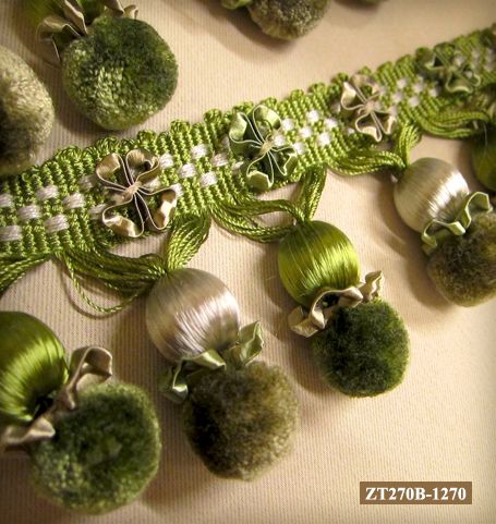 картинка ZT270B-1270 Holiday тесьма от магазина Ткани Мира