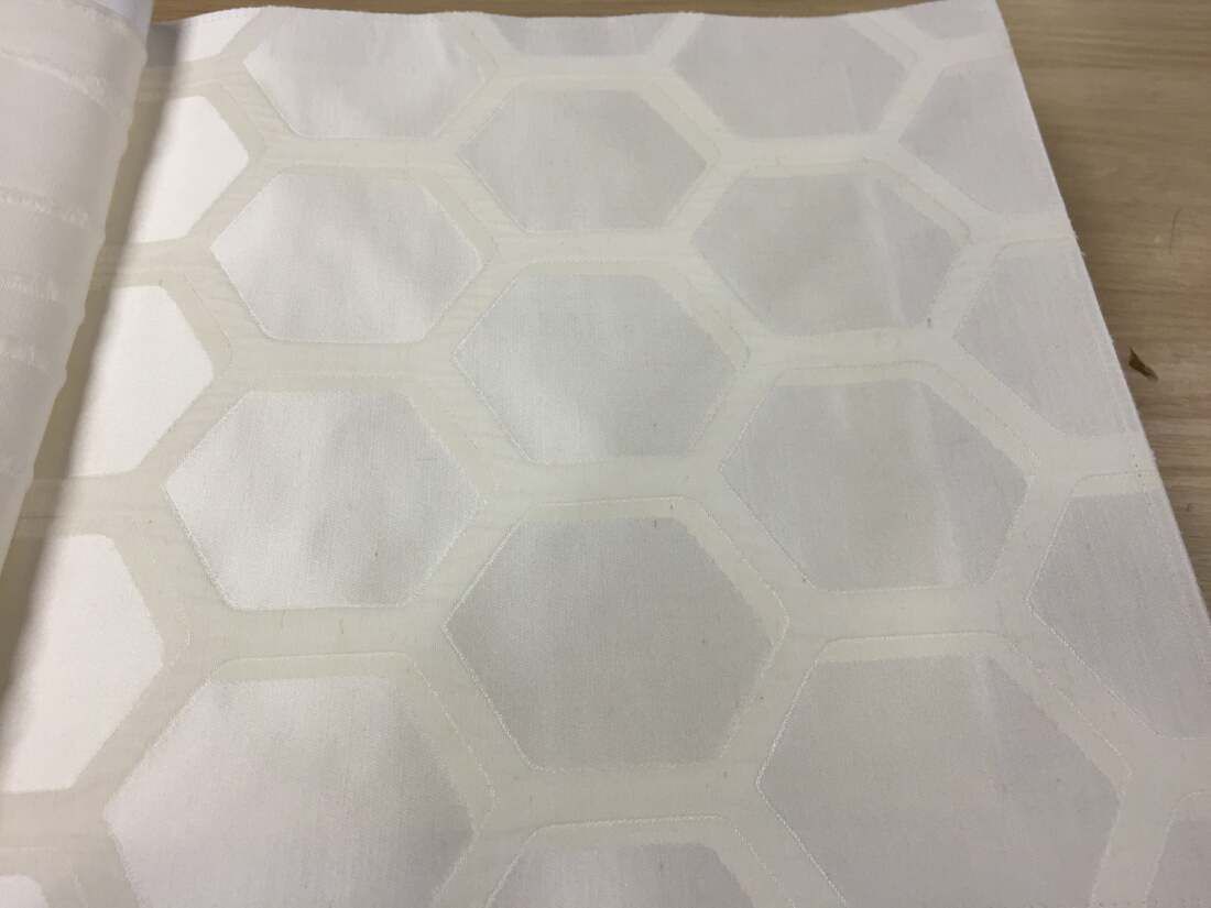 J.Air Volumetric ткань Elegancia by Daylight, Геометрия от магазина Ткани Мира ✅