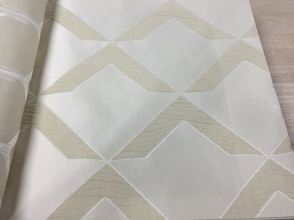 J.Air Helix ткань Elegancia by Daylight, Геометрия от магазина Ткани Мира ✅