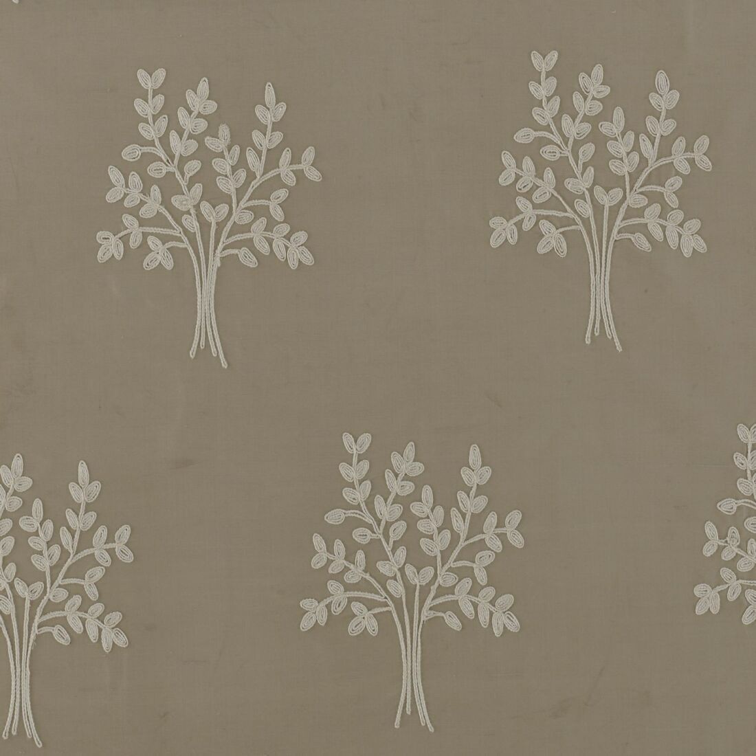 Orchard Silks 31549 ткань James Hare, Цветы-Растения от магазина Ткани Мира ✅