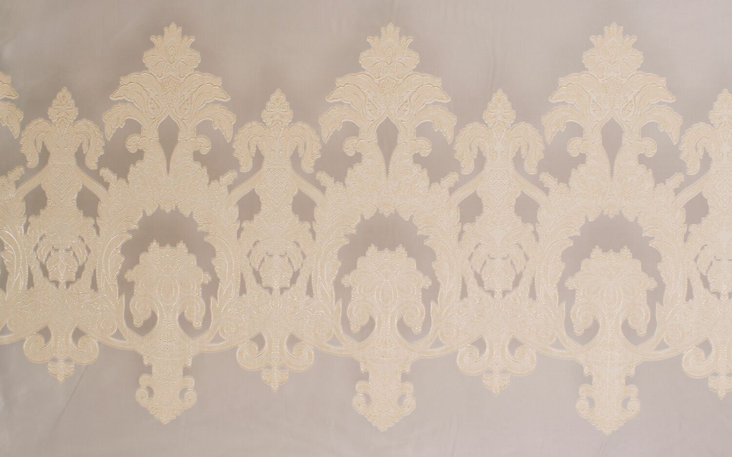 Fausta 01-02-03-04-05-06 ткань 5 авеню, Вензель-Завитки Дамаск от магазина Ткани Мира ✅