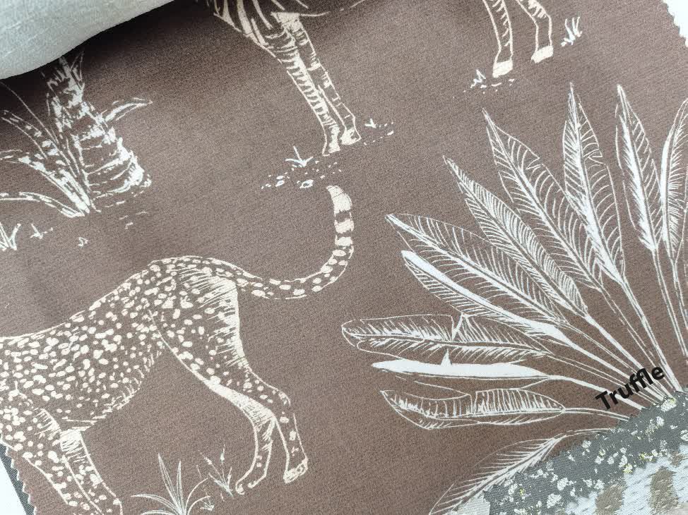 Safari ткань Ashley Wilde designs, Животные Этнический от магазина Ткани Мира ✅