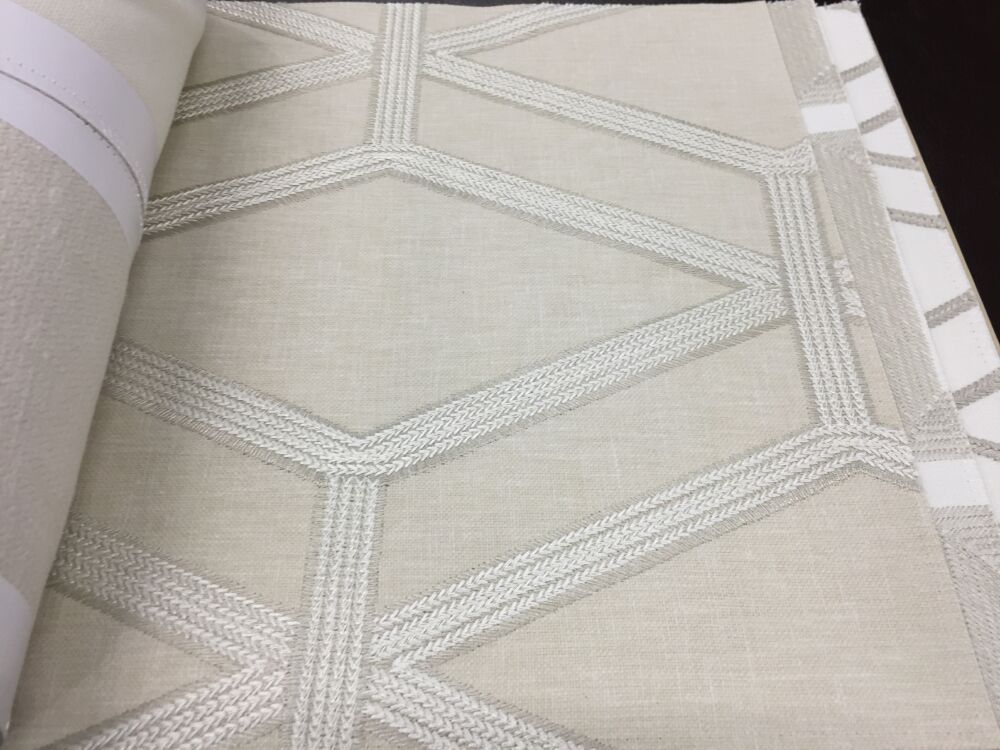 Wafery ткань Elegancia by Daylight, Геометрия от магазина Ткани Мира ✅