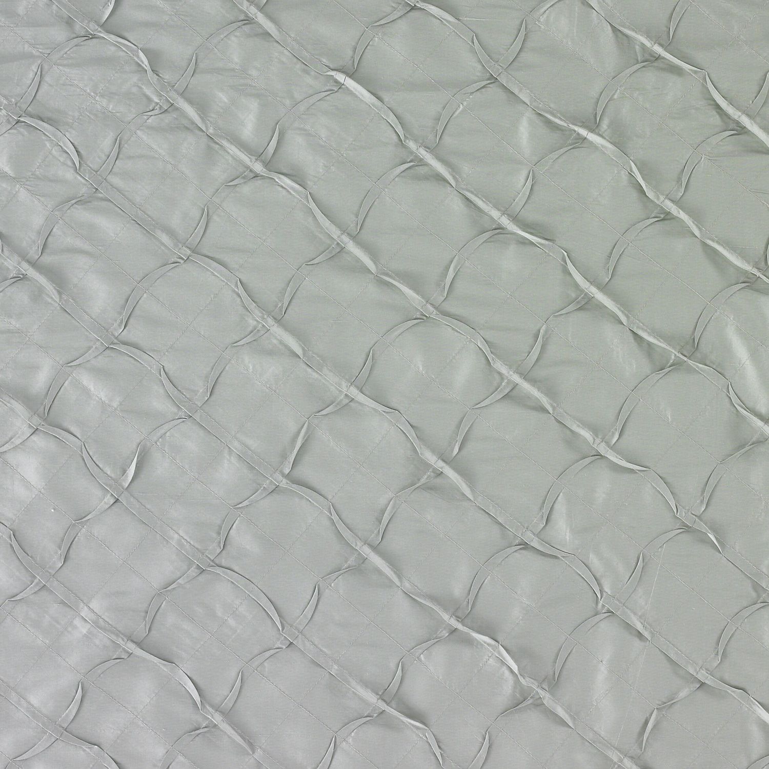 Botanical Silks Ruffled Trellis 31418 ткань James Hare, Клетка от магазина Ткани Мира ✅