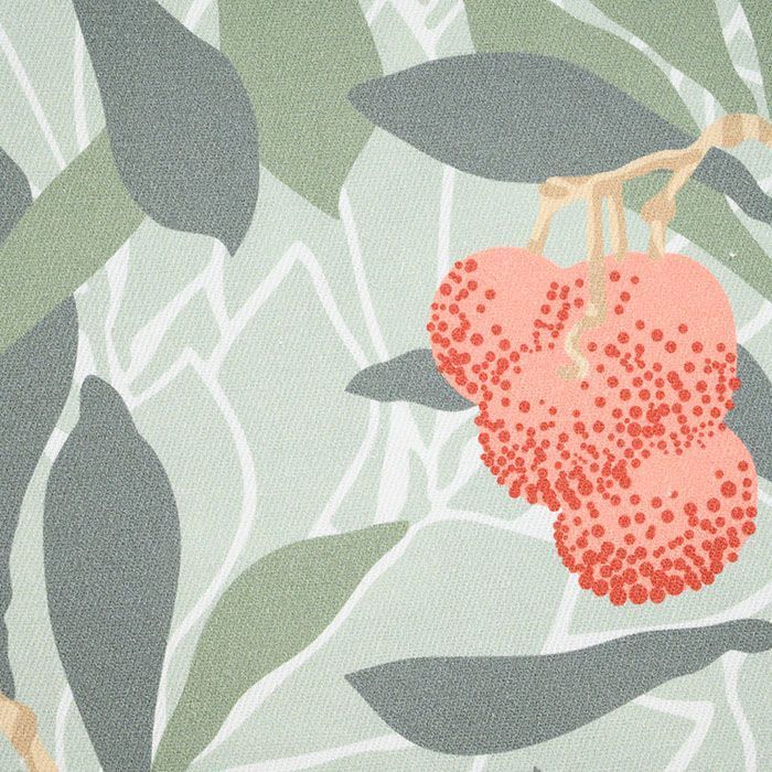 картинка Strawberry Tree Hosta Green ткань Silver Studio 