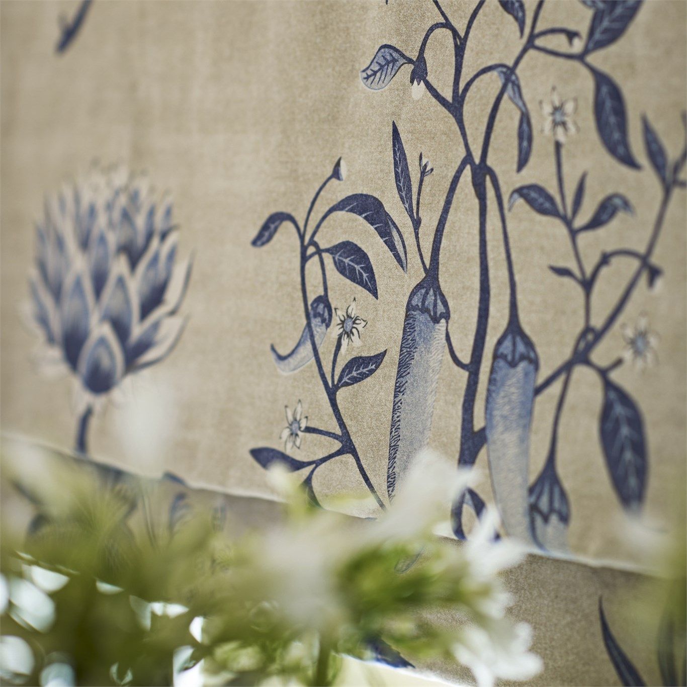 Chilli Peppers ZTOW 320826 ткань Zoffany, Цветы-Растения от магазина Ткани Мира ✅