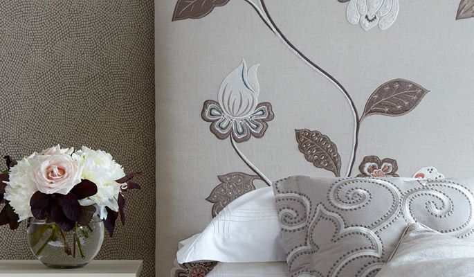 Oriel Silks Oriel 31557 ткань James Hare, Цветы-Растения от магазина Ткани Мира ✅