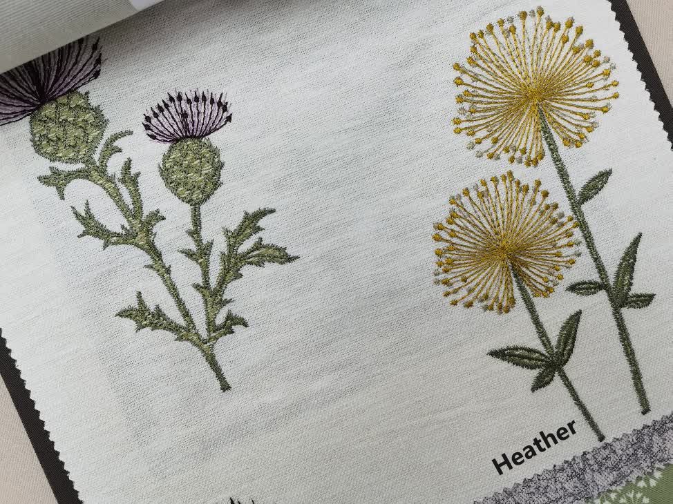 Lismore ткань Ashley Wilde designs, Цветы-Растения от магазина Ткани Мира ✅