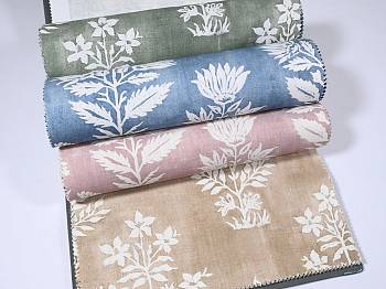 Floral Batik ткань Galleria Arben, Принт от магазина Ткани Мира