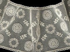 картинка 21196 French lace тесьма от магазина Ткани Мира